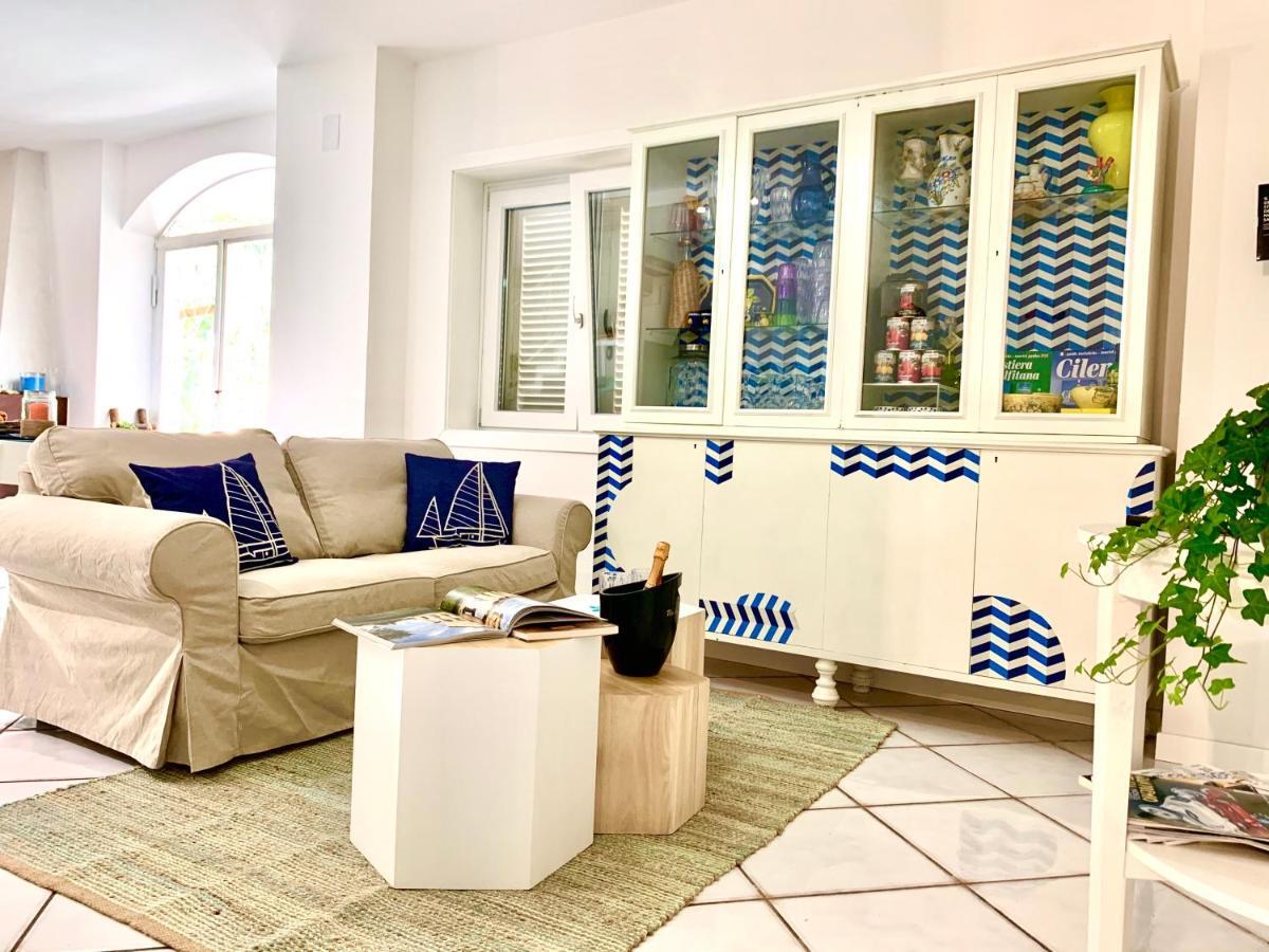 Edri Beach House - Villa Con Piscina Pontecagnano Exteriör bild